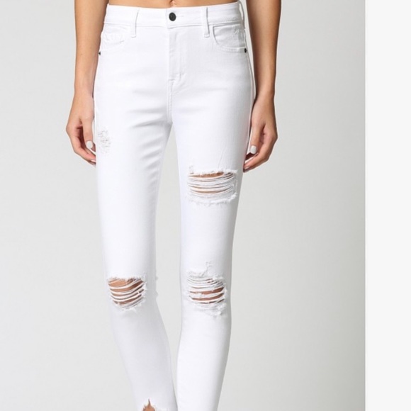Host Pick 🌟 White Distressed Hidden Jeans - Picture 3 of 16